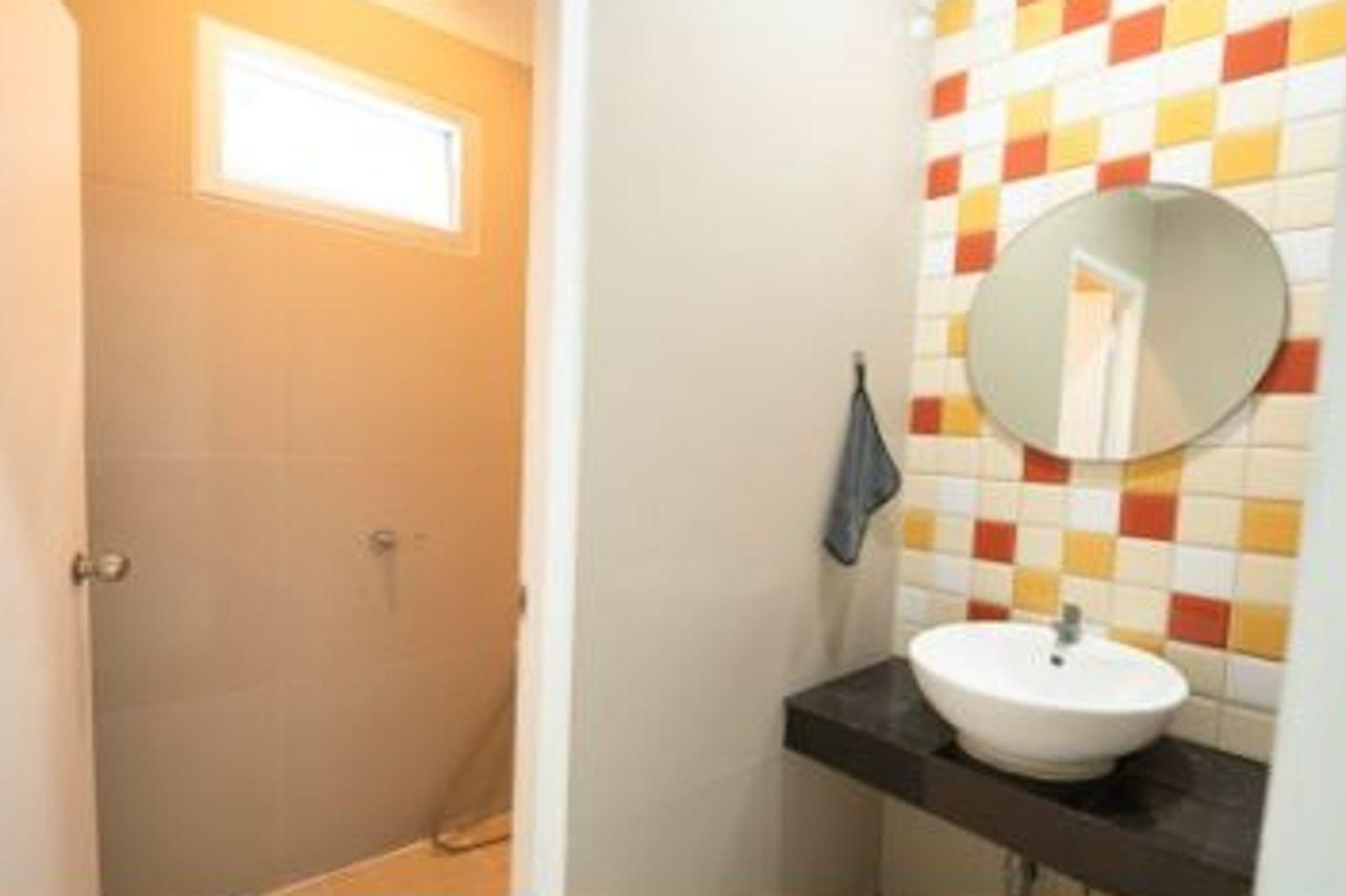 Roomquest Bangkok Sukhumvit 50 Luaran gambar
