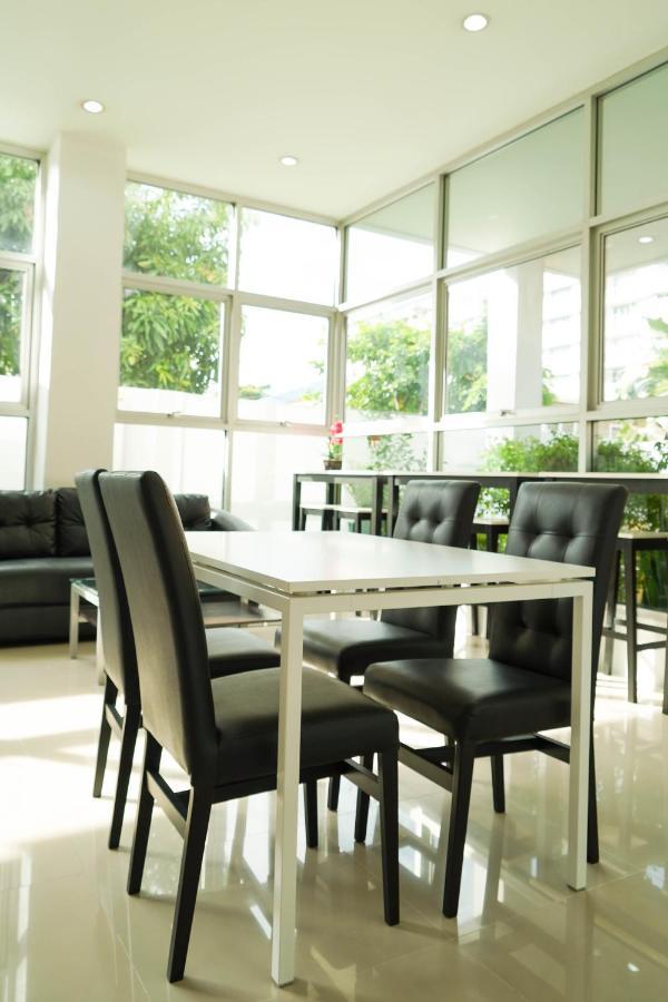 Roomquest Bangkok Sukhumvit 50 Luaran gambar